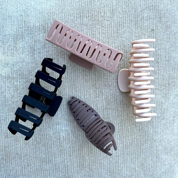 4 New Large Hair Clips / Claw Clips - Picture 3 of 6